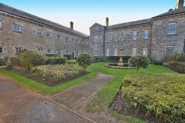 2 Bedroom Flat To Rent In Queens House, Fennel Close, Maidstone, ME16