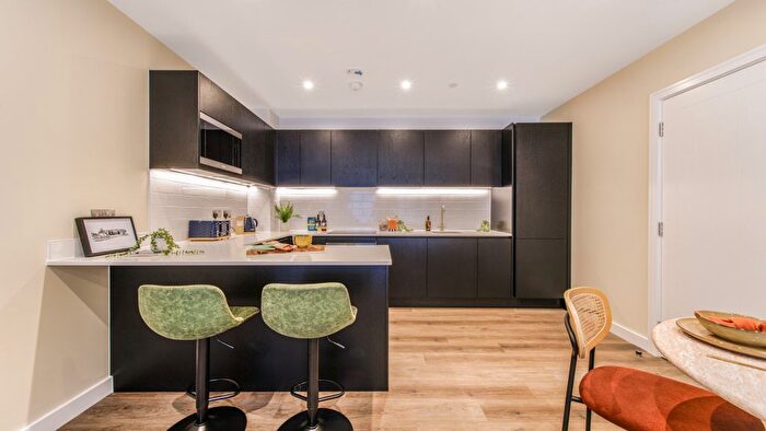 2 Bedroom Flat For Sale In Hepscott Road, Hackney, E9
