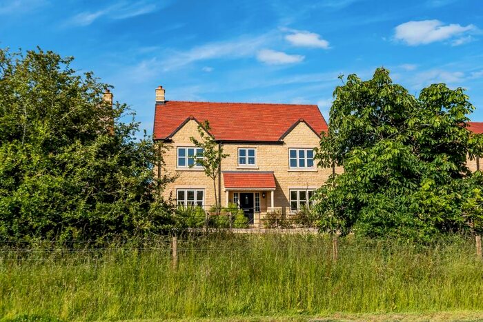 5 Bedroom Detached House For Sale In Long Hanborough, Oxfordshire, OX29