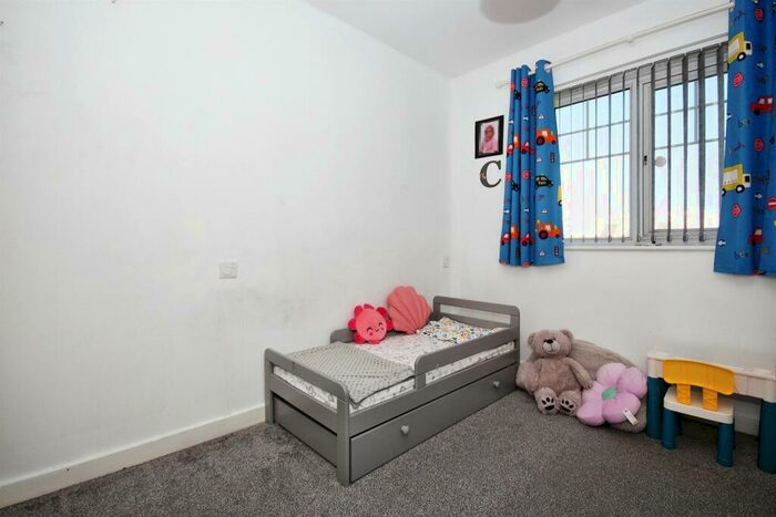 2 Bedroom Apartment For Sale In Stoney Stanton Road, Foleshill, Coventry, CV6