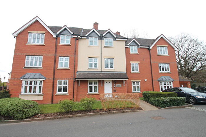 2 Bedroom Apartment To Rent In Chancel Court, Solihull, B91