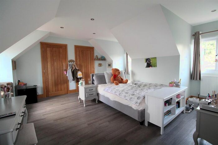 4 Bedroom Detached House For Sale In Lowry Way, Stowmarket, IP14