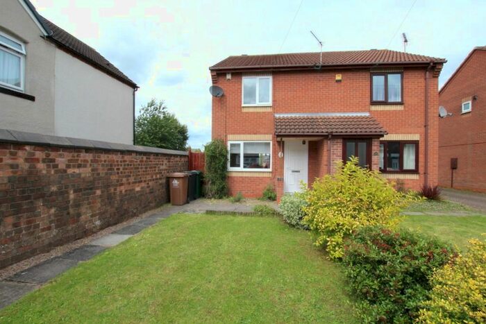 2 Bedroom Semi-Detached House To Rent In Hastings Road, Swadlincote DE11
