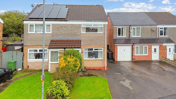 3 Bedroom Semi-Detached House For Sale In Hodnet Drive, Ashton-In-Makerfield, WN4