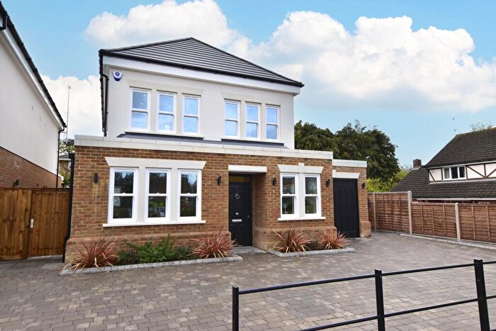 4 Bedroom Detached House For Sale In Holbein Gate, Northwood, HA6
