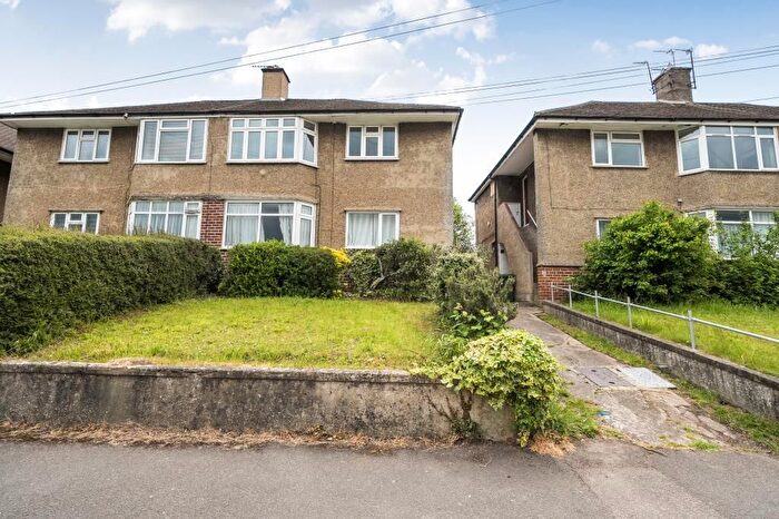 2 Bedroom Flat For Sale In Copse Lane, Marston, OX3