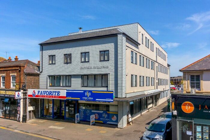 2 Bedroom Apartment For Sale In Horley, RH6