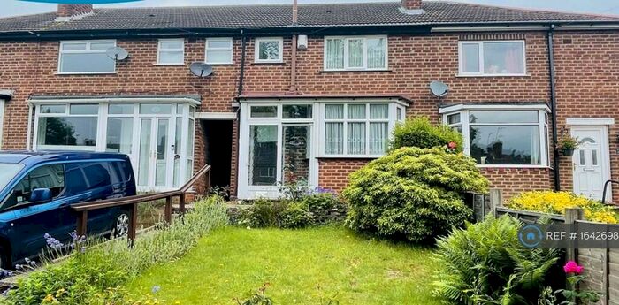 3 Bedroom Terraced House To Rent In Regina Avenue, Birmingham, B44