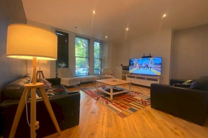 2 Bedroom Flat To Rent In Ivanhoe Road, Liverpool, L17