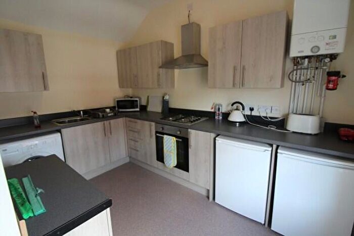 4 Bedroom Terraced House To Rent In Brithdir Street Cardiff, CF24