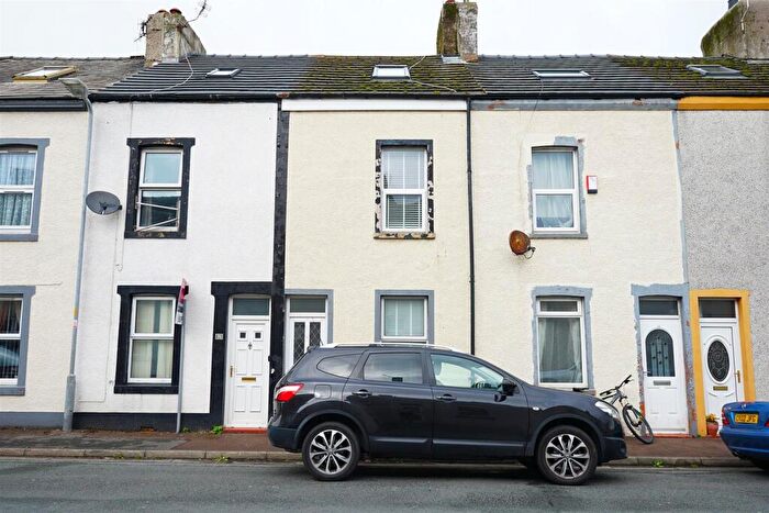 3 Bedroom House To Rent In Newton Street, Millom, LA18