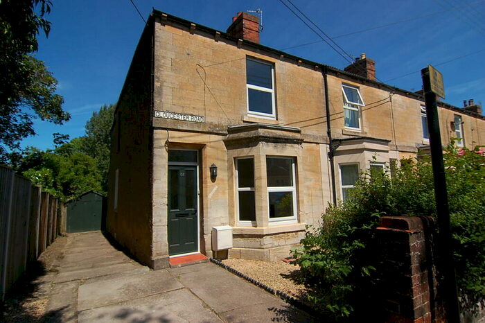 2 Bedroom End Of Terrace House To Rent In Gloucester Road, Trowbridge, BA14