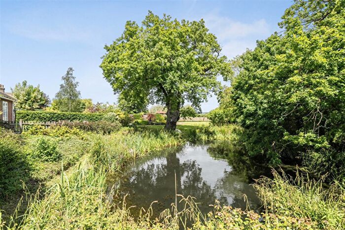 4 Bedroom Detached House For Sale In Mill Bank, Headcorn, Ashford, TN27