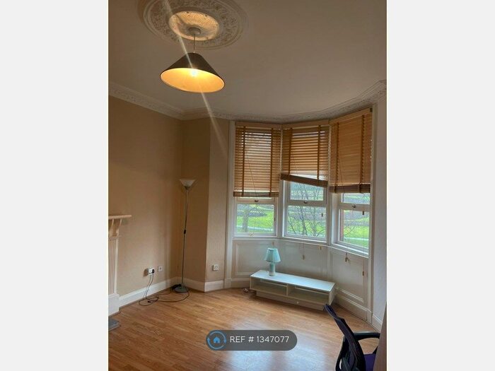 1 Bedroom Flat To Rent In Tollcross Road, Glasgow, G32