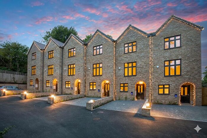 4 Bedroom Terraced House For Sale In Whitgift Heights, Haling Park Road, South Croydon, CR2