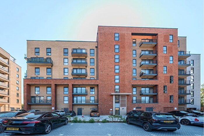 2 Bedroom Flat To Rent In Truman Way, Dartford, DA1