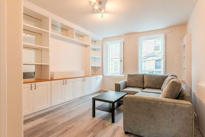 2 Bedroom Flat To Rent In L – Richmond Place, Edinburgh, EH8