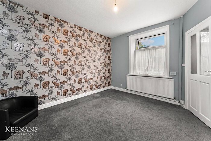 2 Bedroom Terraced House To Rent In Bacup Road, Rossendale, BB4