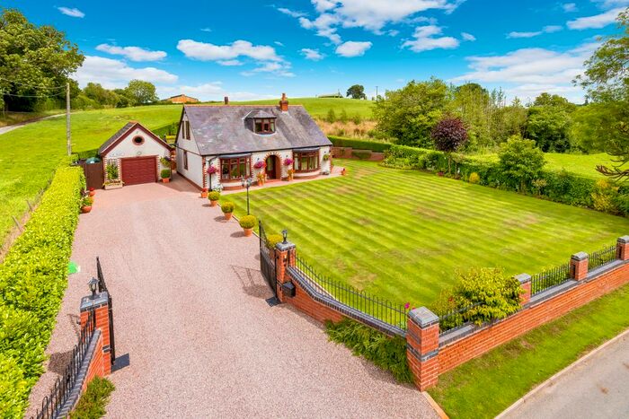 4 Bedroom Detached Bungalow For Sale In Old Coach Road, Nomans Heath, Malpas, SY14