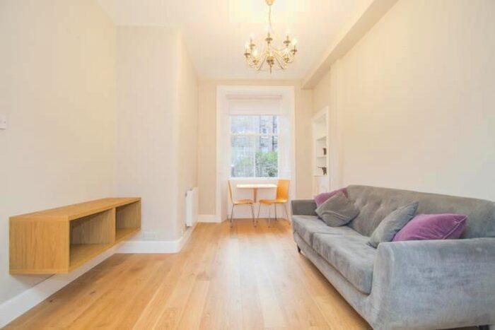 1 Bedroom Flat To Rent In Bryson Road, Polwarth, Edinburgh, EH11