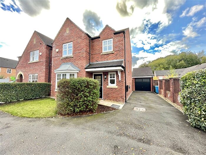 3 Bedroom Semi-Detached House For Sale In Biggleswade Drive, Runcorn, Cheshire, WA7