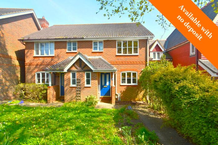 3 Bedroom Semi-Detached House To Rent In Newtown Road, Warsash, Southampton, SO31