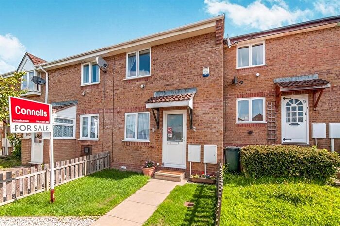 2 Bedroom Property To Rent In Clifford Drive, Heathfield, Newton Abbot, TQ12