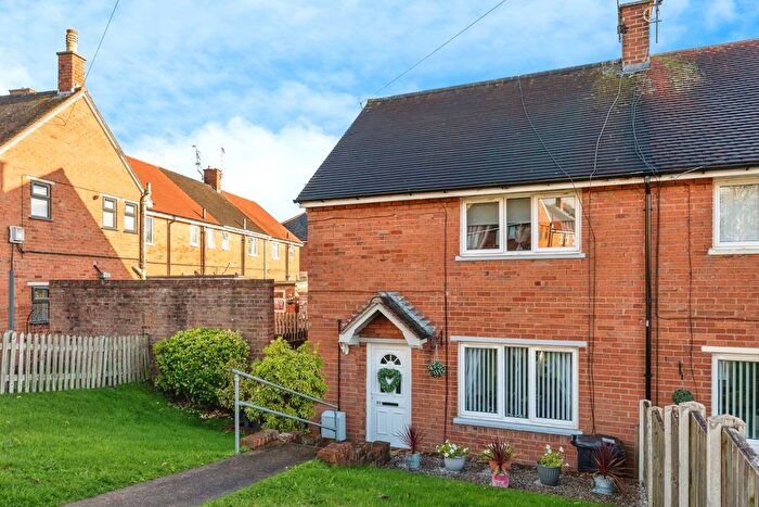 2 Bedroom End Terrace House For Sale In Trem Dolydd, Cefn Mawr, Wrexham, LL14