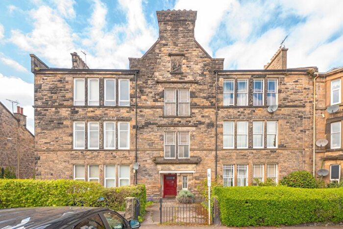 3 Bedroom Flat For Sale In Wallace Street, Stirling, FK8