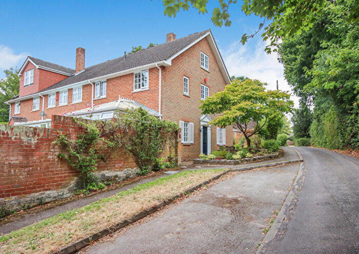 3 Bedroom End Of Terrace House For Sale In Hollywood Lane, Lymington, Hampshire, SO41