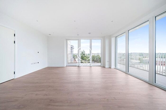 3 Bedroom Apartment To Rent In Caldon Boulevard, Grand Union, Wembley, HA0