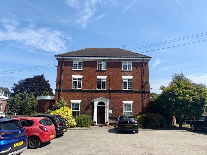 1 Bedroom Property To Rent In Amington Road, Tamworth, B77