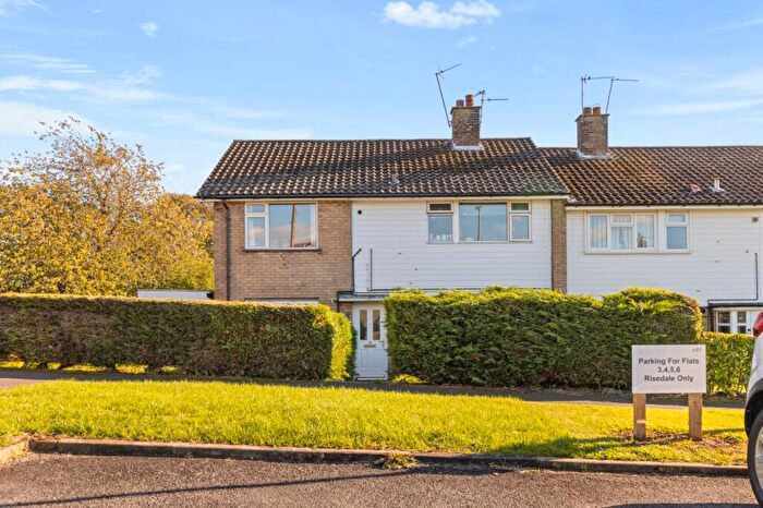 2 Bedroom Flat For Sale In Risedale, Caistor, Lincolnshire, LN7