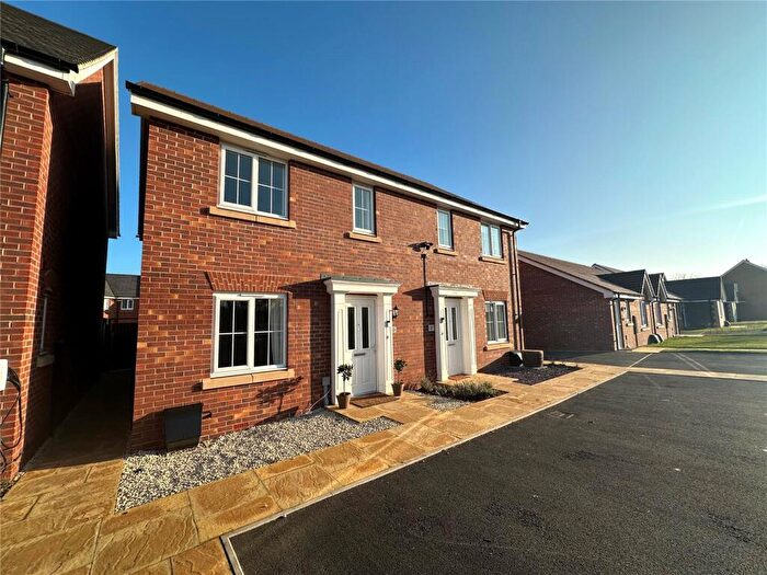 2 Bedroom Semi-Detached House For Sale In Nonsuch Avenue, Stratford-upon-Avon, Warwickshire, CV37