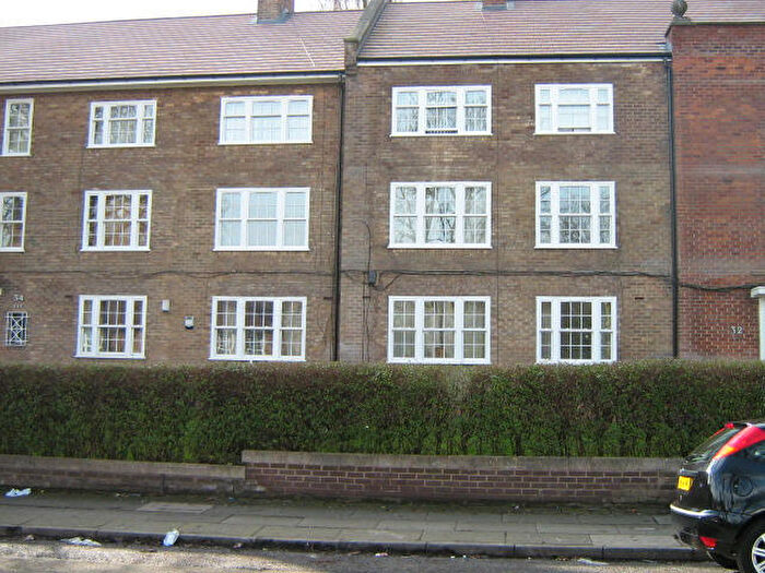 2 Bedroom Flat To Rent In Linnet Lane, Liverpool, L17