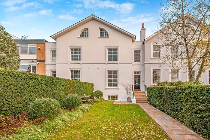 4 Bedroom Terraced House To Rent In Montpelier Row, Canary Wharf, SE3