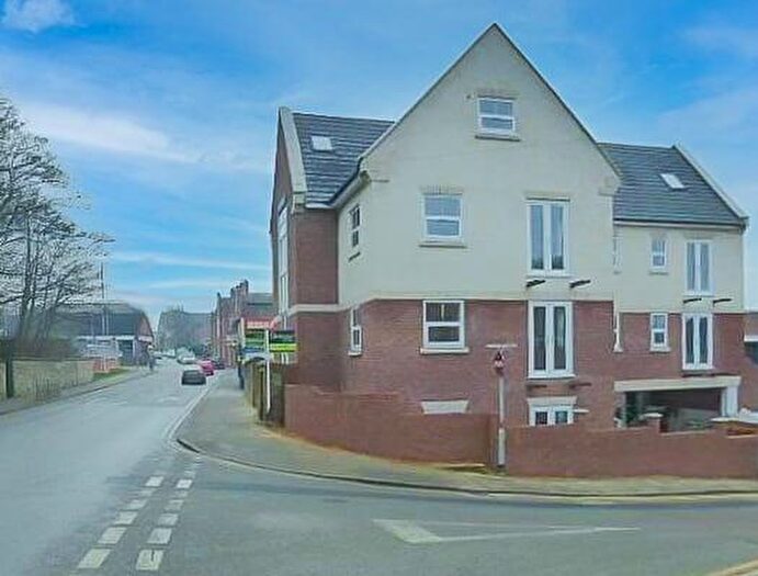 14 Bedroom Block Of Apartments To Rent In Coffee Tavern Lane, Rushden, NN10