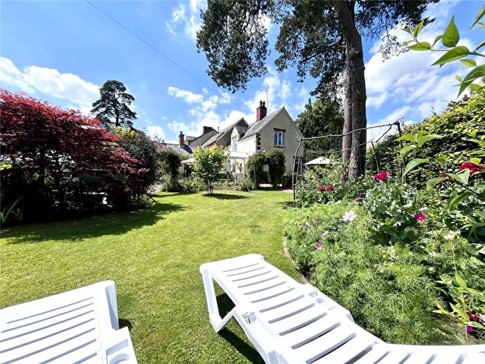 Property For Sale In Pinetree Cottage, Queens Street, Culworth, OX17