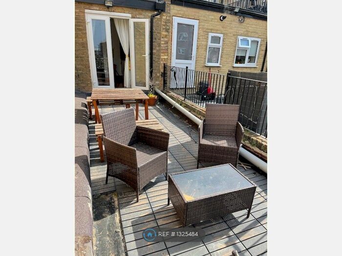 1 Bedroom Flat To Rent In Kentish Town Road, London, NW1