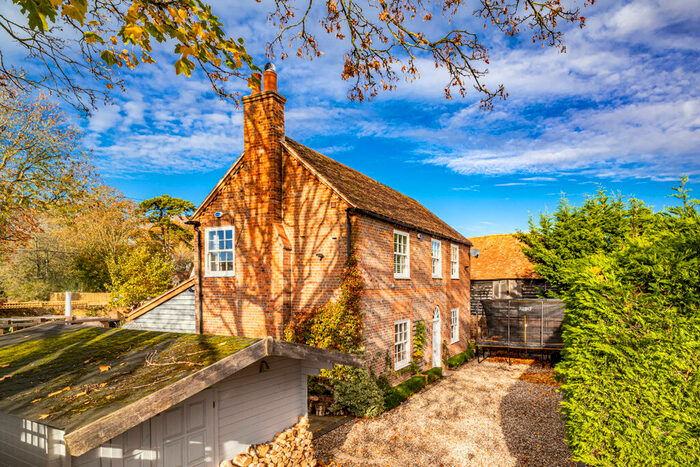 4 Bedroom Detached House To Rent In Langdons, Aston Tirrold, OX11