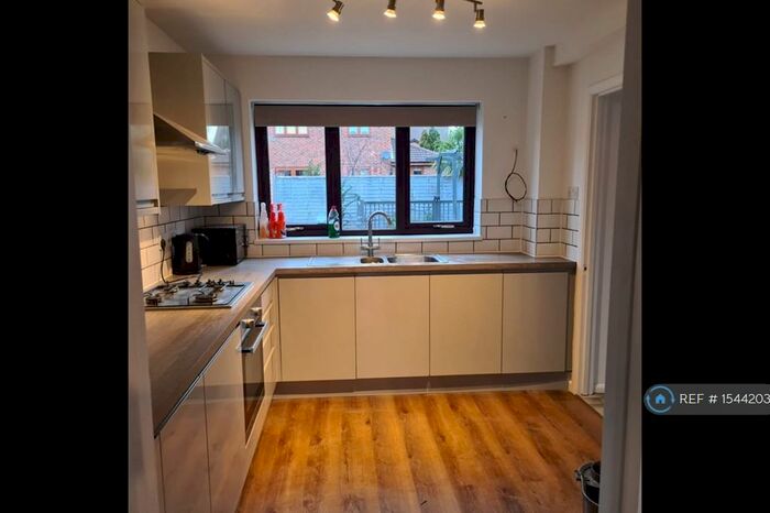 4 Bedroom Detached House To Rent In Stanier Road, Corby, NN17