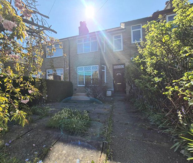 2 Bedroom Terraced House To Rent In Watkinson Road, Halifax, HX2