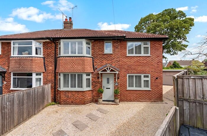 4 Bedroom Semi-Detached House For Sale In Hill Top Mount, Harrogate, HG1