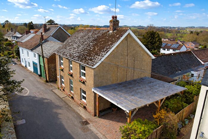 6 Bedroom Detached House For Sale In Ridgeway, Ottery St Mary, EX11