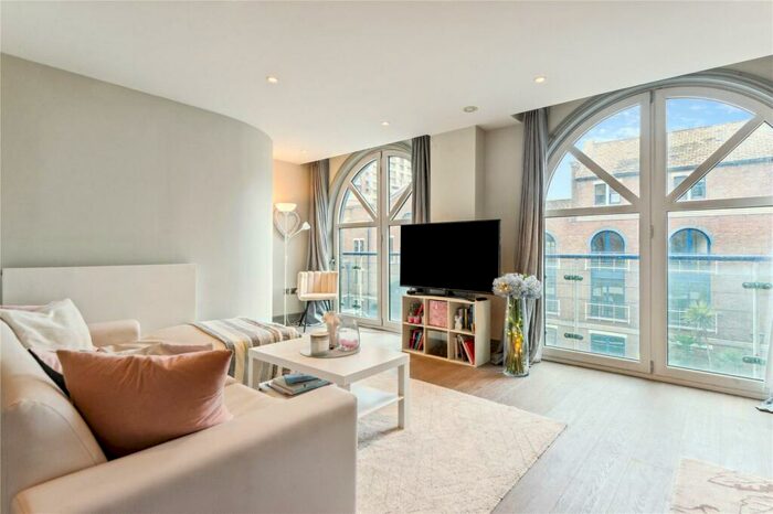 3 Bedroom Property To Rent In Ivory House, Plantation Wharf, Battersea, SW11