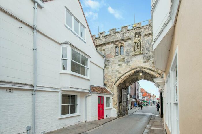 2 Bedroom Terraced House To Rent In The Close, Salisbury, Wiltshire, SP1