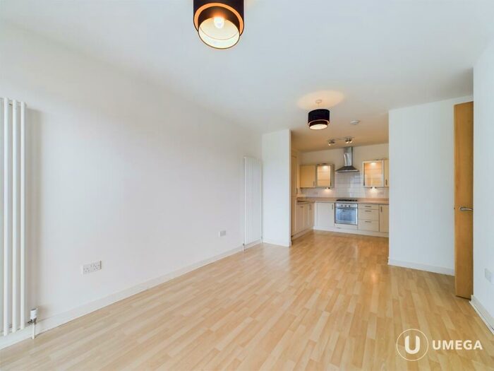 2 Bedroom Flat To Rent In Drybrough Crescent, Peffermill, Edinburgh, EH16