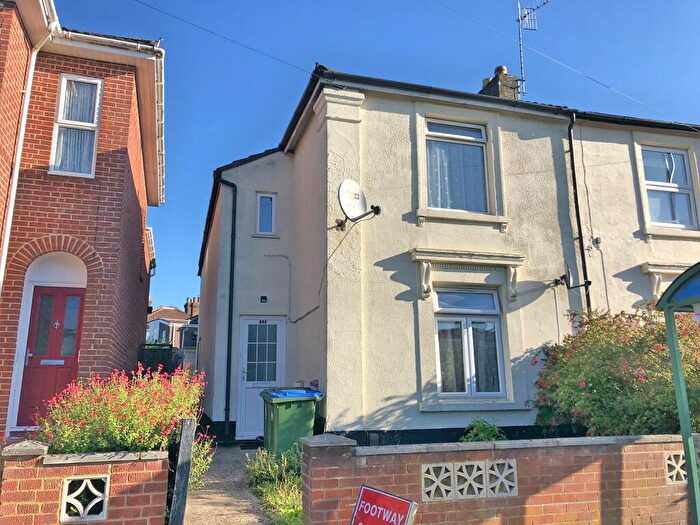 1 Bedroom Maisonette To Rent In Waterloo Road, Southampton, SO15