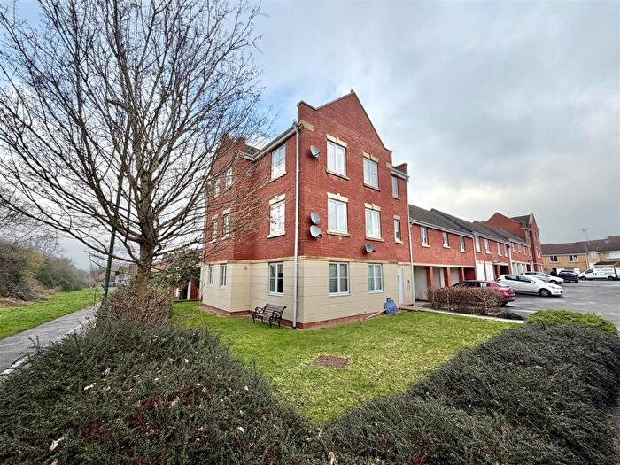 2 Bedroom Apartment For Sale In Julius Close, Emersons Green, BS16
