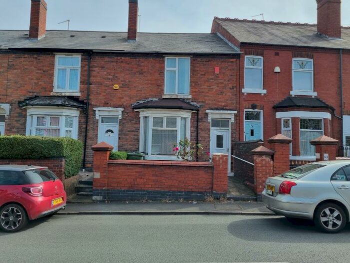 3 Bedroom Terraced House To Rent In Colley Lane, Halesowen, West Midlands, B63